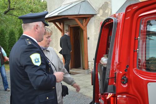 Žehnání nového hasičského vozidla JSDH Luboměř